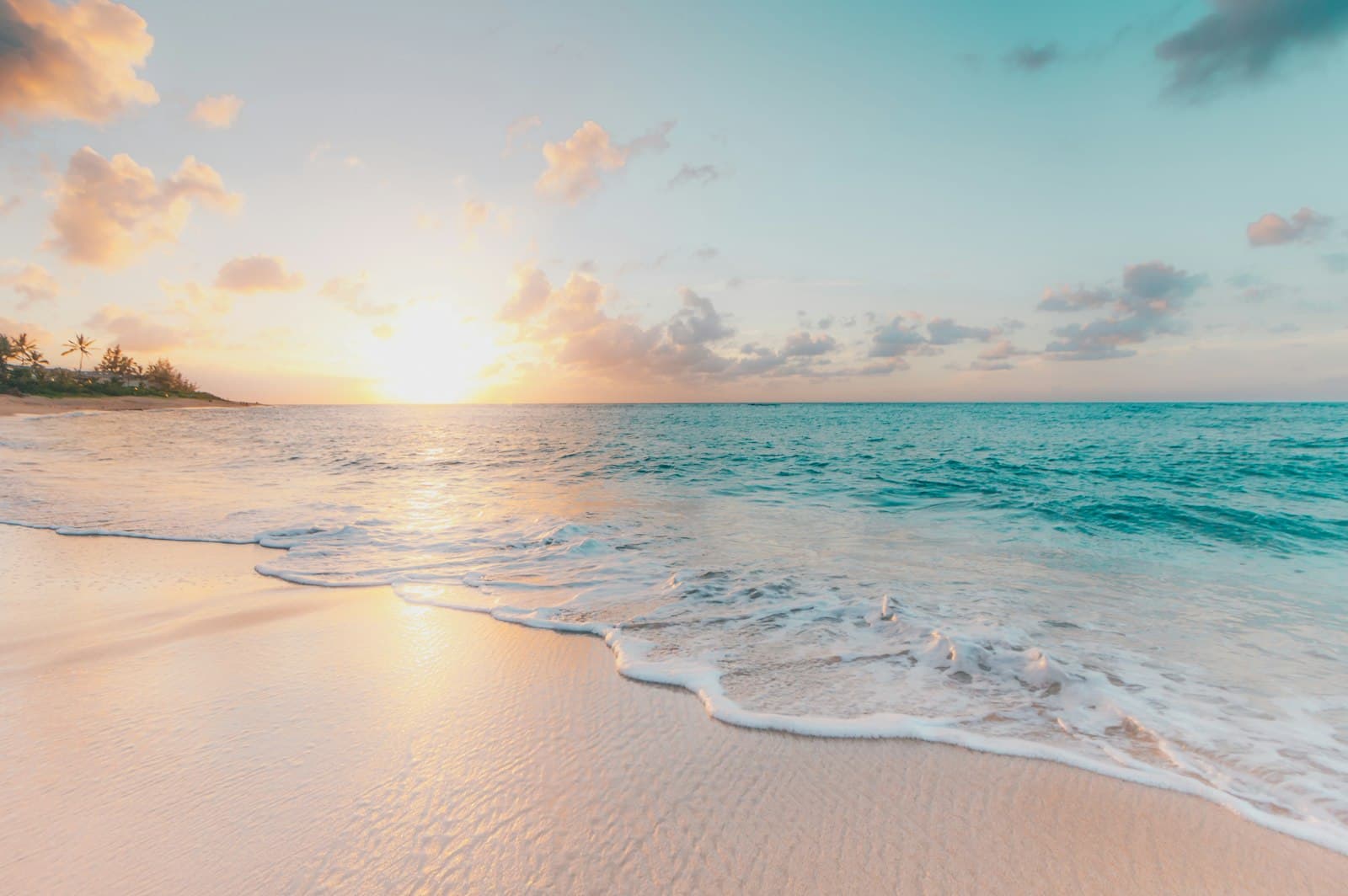 Playa al atardecer