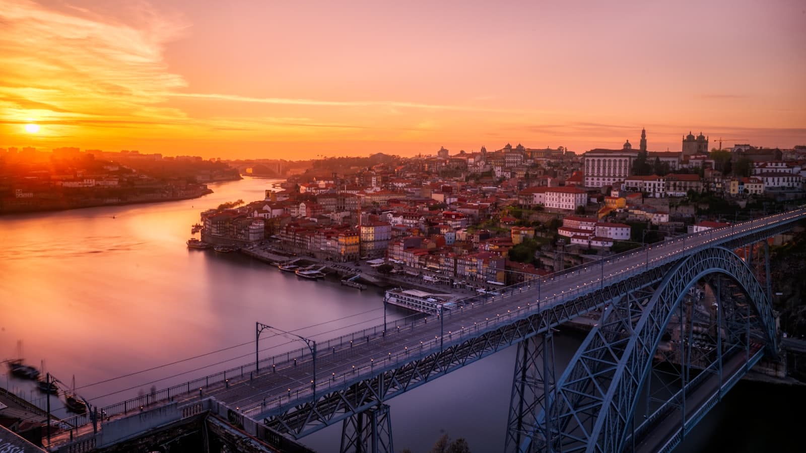 Ribeira de Oporto junto al Duero